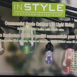 LED outdoor lights strings new in box - can change to 8 different colours